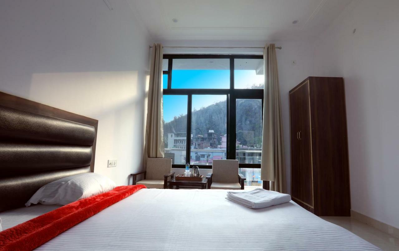 Hotel Tapovan Cottage Rishīkesh Exteriör bild